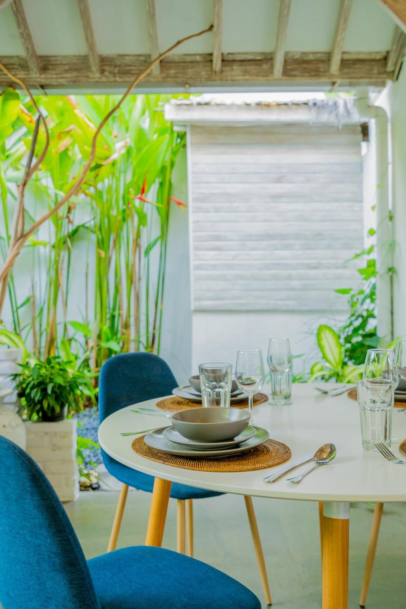 Mundaka Villa By Betterplace Canggu Buitenkant foto